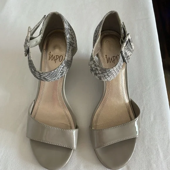 Impo Vantage Grey Snake Print Heel Upper Strap Wedge Open Toe Sandals Size 6.5 - Picture 8 of 15